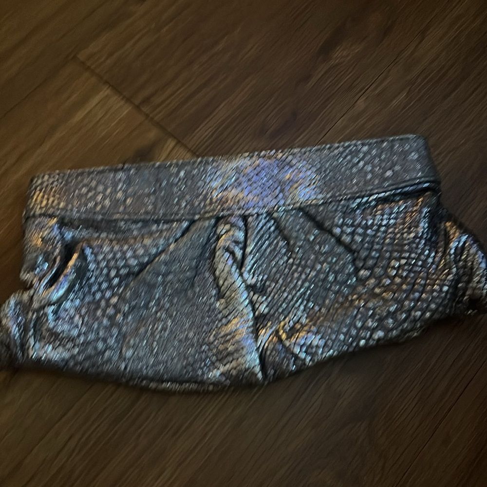 Lauren Merkin Clutch Bag - Beautiful with Dust Bag Metallic Clutch - Picture 3 of 7